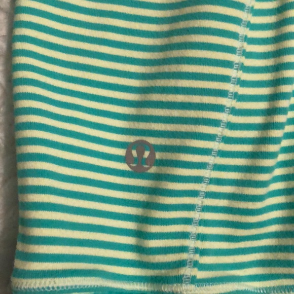 Lululemon Pullover - Picture 6 of 6